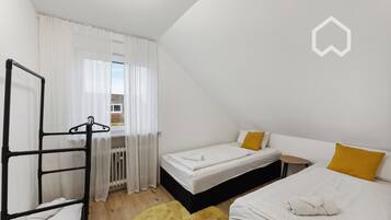 3 soverom, strykejern/-brett, wi-fi og sengetøy