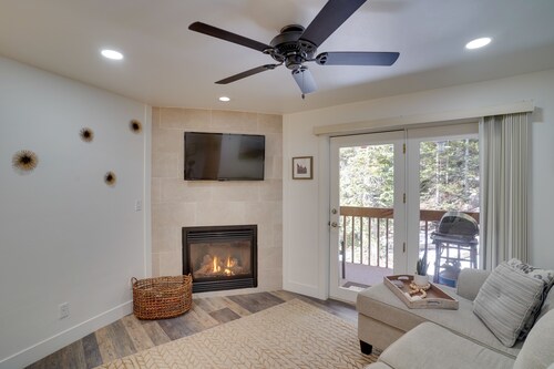 Brian Head Condo w/ Balcony, Grill & Mountain View