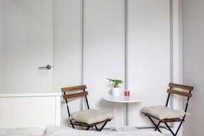 Apartment, Multiple Beds, Balcony, City View | Bathroom | Designer toiletries - Beautiful Apt. Historic District - Sol (Madrid)