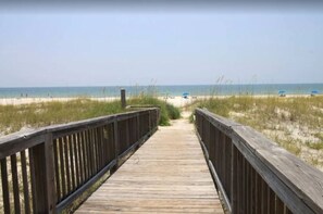 On the beach - Walk to FloraBama | Beachfront | 2 Pools, 2 Boat Docks w/Slips | My Beach Getaways (Pensacola)