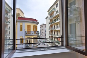 Interior - Casa Maya - Prime Central Apartment (Salerno)