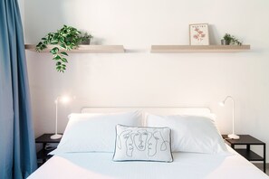 Fer et planche à repasser, Wi-Fi gratuit, draps fournis