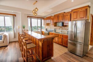 Casa Luna | Private kitchen | Highchair