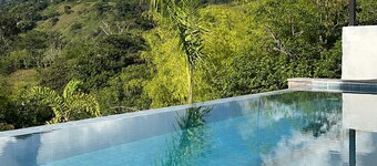 Family Villa/Farm with amazing mountain views, surrounded by beautiful spaces. 