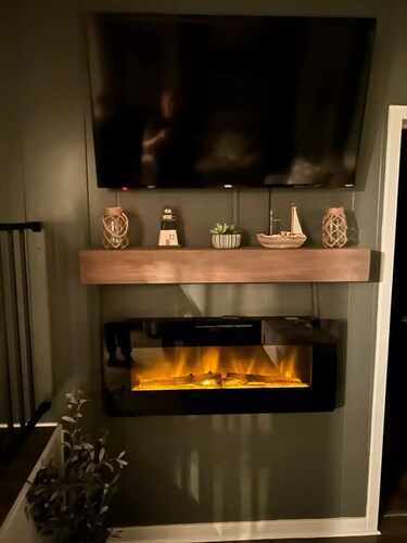 Pats Place at the Lake