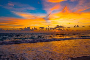 Apartment, Smoking | 2 bedrooms - AM Island Beach To Bay Bliss (Bradenton Beach)
