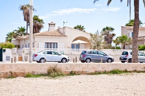 Exterior - Migjorn - 10 metres away from the beach (Palma)