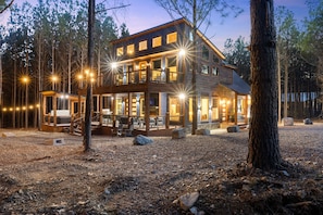 Exterior - Fore Sight Golf Simulator, Games, Play-Set, Pets, Tee It Up (Broken Bow)