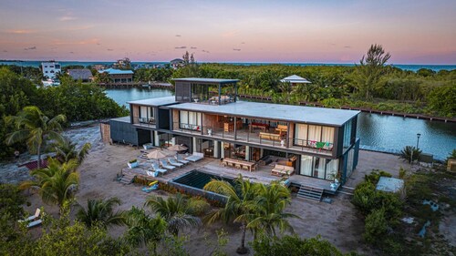 NEW Modern Ocean Front Villa on Private Island