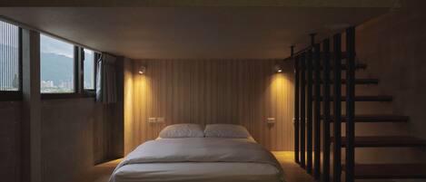 Chambre quadruple de base | AccĂšs au Wi-Fi (inclus), literie fournie