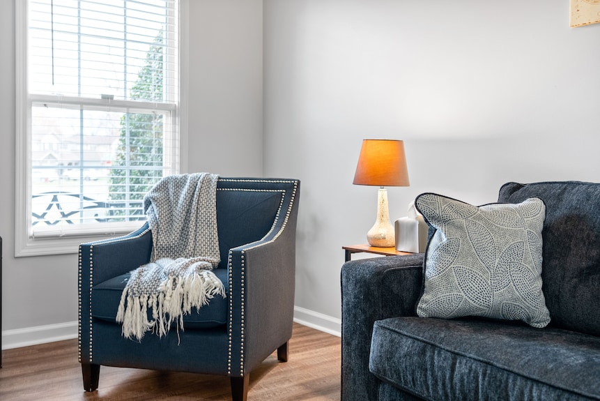 Close To Everything In Clarksville And Fort Campbell; Dog-friendly Townhome. - Clarksville, TN