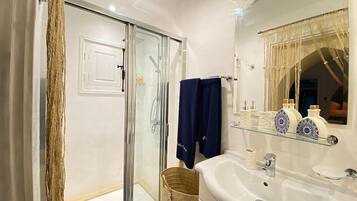 Chambre Double Panoramique | Salle de bain