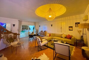 Televisión de pantalla plana