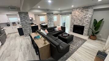 Smart-TV, peis, videospill og bordtennis