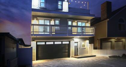 Steps to Beach: Game Room, Luxury Home, Ensuite Bedrooms, Firepit