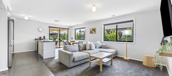 Spacious Living, Lucas