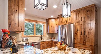 Elkhorn Ridge Condo + FREE Resort Amenities