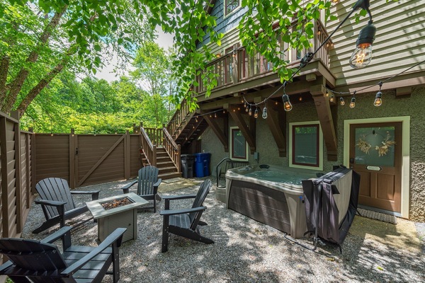 Tina de hidromasaje al aire libre