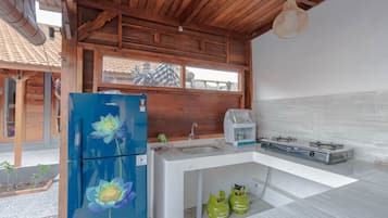 Vila luxo | Cozinha privada | Geladeira grande, lava-louças, torradeira, liquidificador