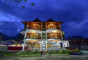 Exterior - Hotel Hadimba Manali By YB Hotels  (Manali)