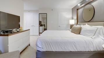 1 habitación, tabla de planchar con plancha, cuna de viaje y wifi