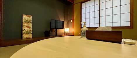 Superior Quadruple Room | Individually decorated, free WiFi, bed sheets