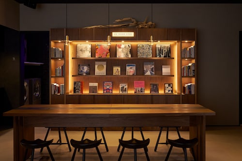 内部エントランス