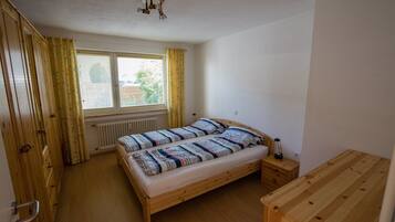 1 makuuhuone, silitysrauta/-lauta, ilmainen Wi-Fi, vuodevaatteet