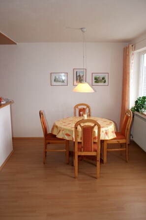 Dining - "Dr Saretz" vacation apartment with partial lake view, private terrace and WiFi (Bodman)