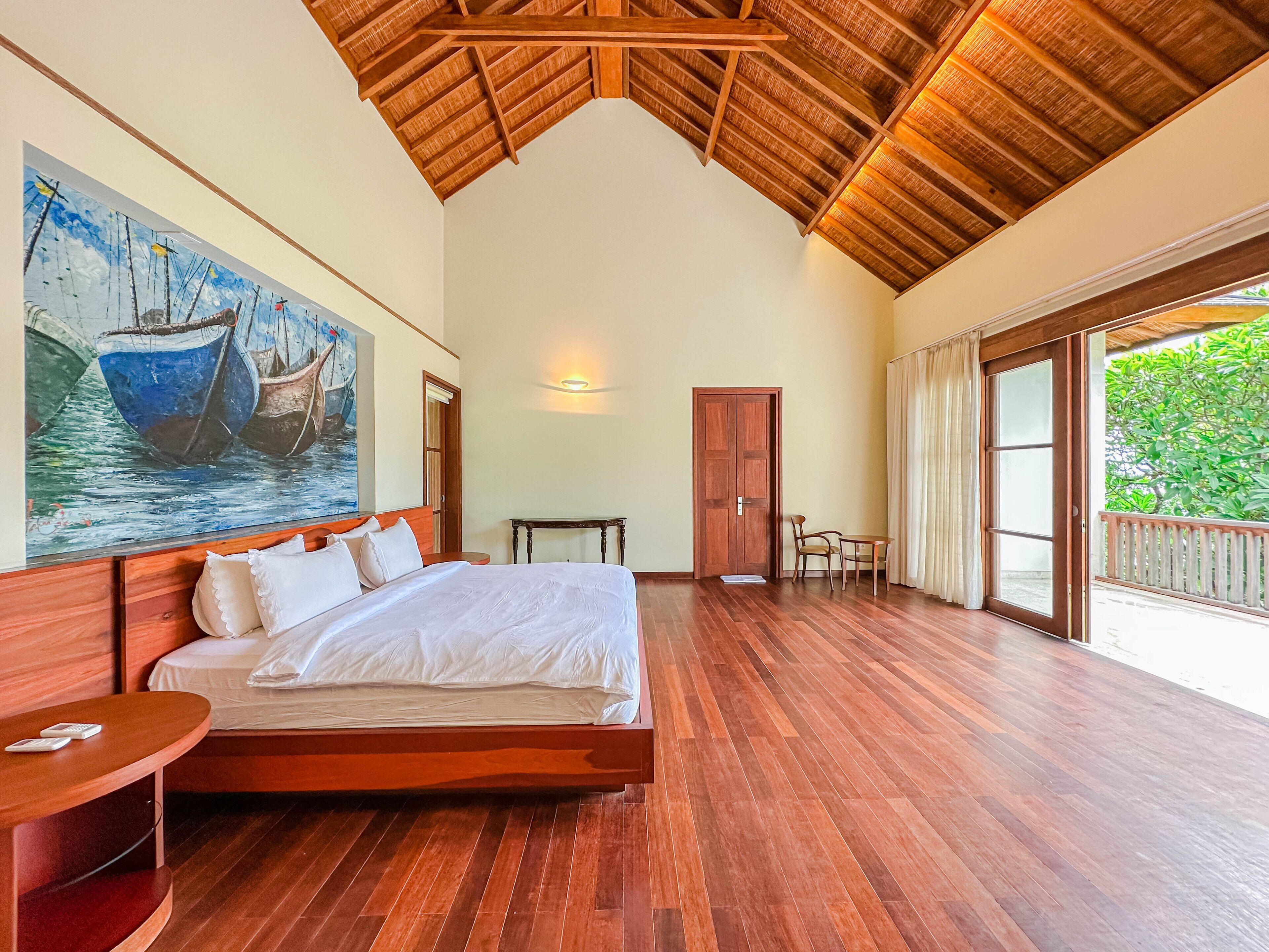 5 chambres, bureau, Wi-Fi gratuit, draps fournis