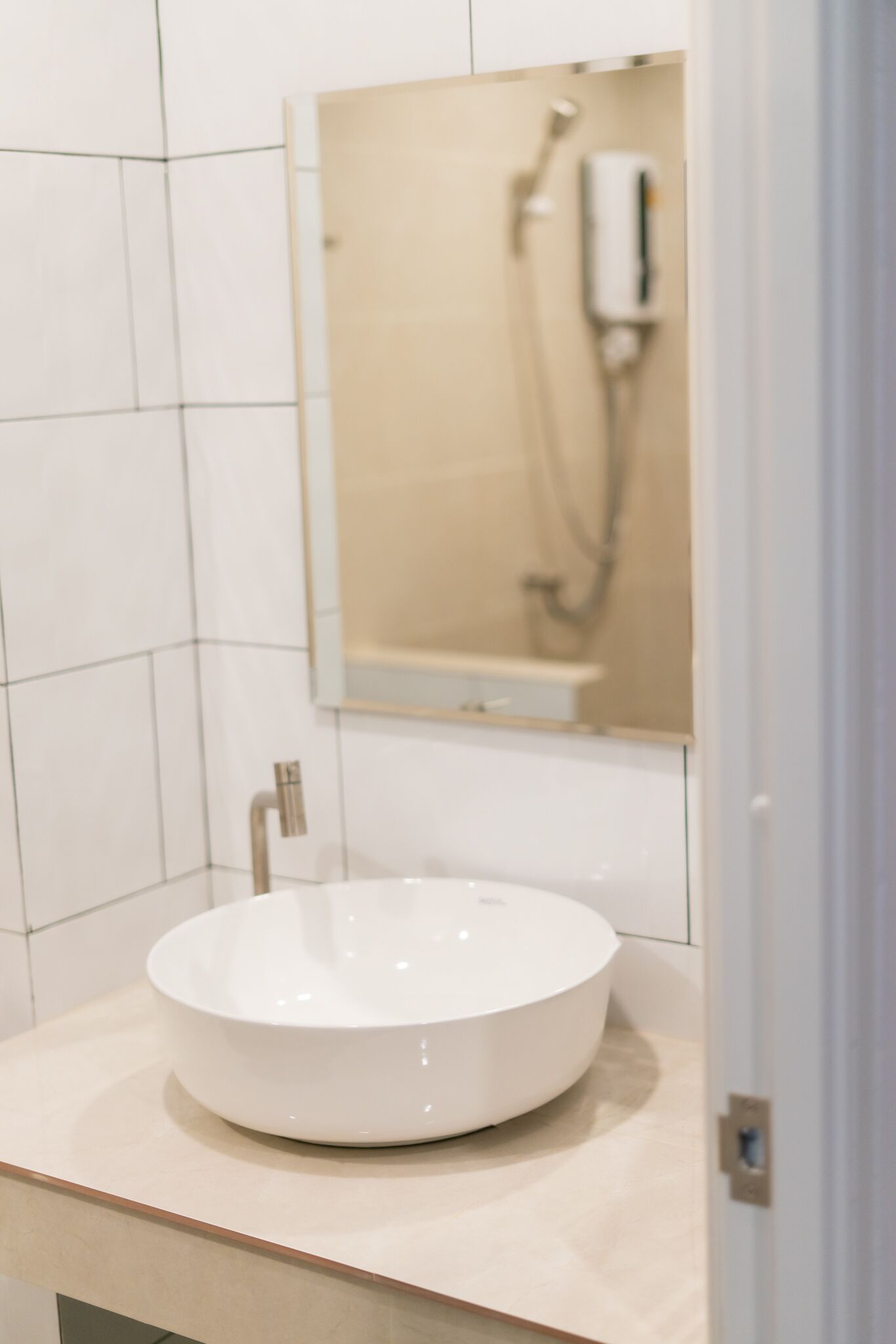 standard double room | bathroom | shower, free toiletries, hair dryer, towels