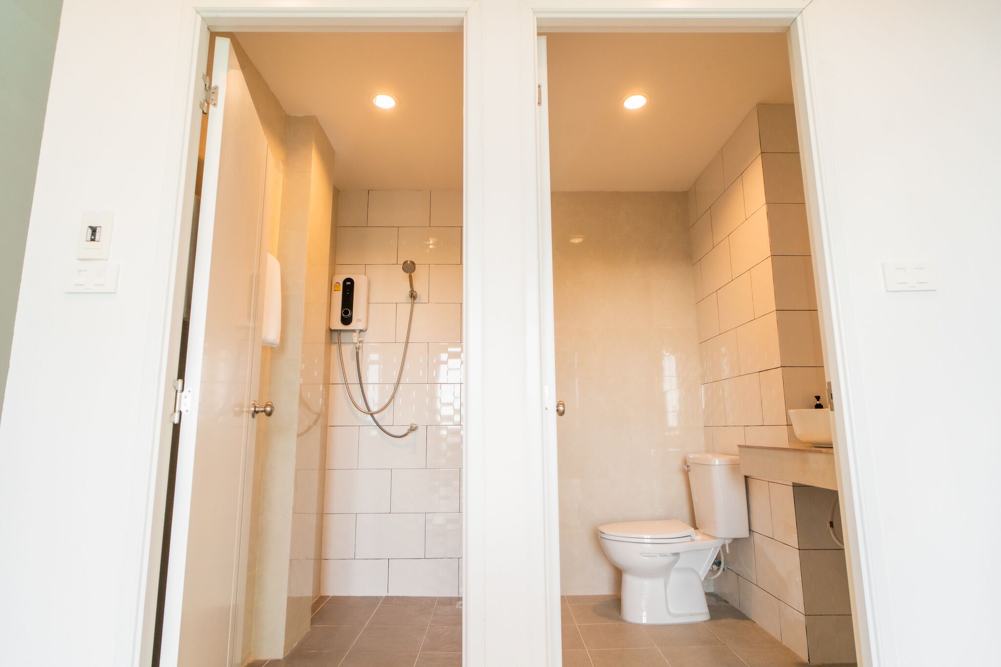 family 2 bedrooms | bathroom | shower, free toiletries, hair dryer, towels