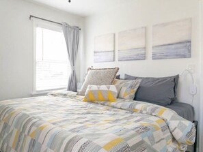 2 bedrooms, iron/ironing board, travel cot, WiFi