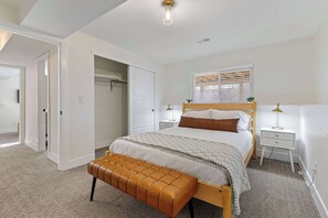 5 間睡房、熨斗/熨衫板、可攜式嬰兒床、Wi-Fi