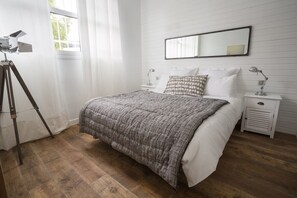 Iron/ironing board, WiFi, bed sheets - Studio Photo face au Parc des Expositions (Paris)