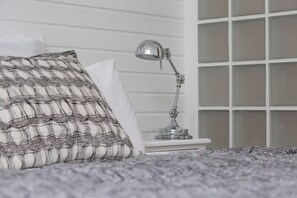 Iron/ironing board, WiFi, bed sheets - Studio Photo face au Parc des Expositions (Paris)