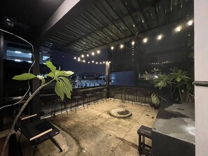 Living area - comfy crib hostel  (Bangkok)