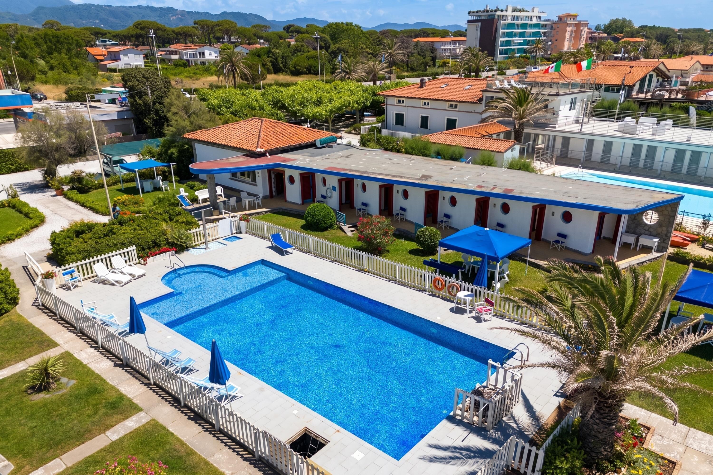 Family Apartment, 2 Bedrooms, Sea Facing (La Casina Del Pescatore On the Beach) | Pool