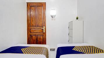 Kamar Twin Ekonomi | Seprai linen