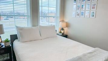 2 bedrooms, iron/ironing board, free WiFi, bed sheets