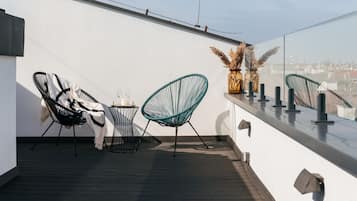 Panoramic Apartment | Balcony