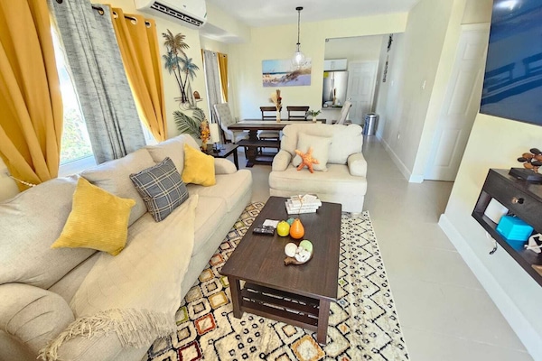 Smart TV, tenis de mesa y libros