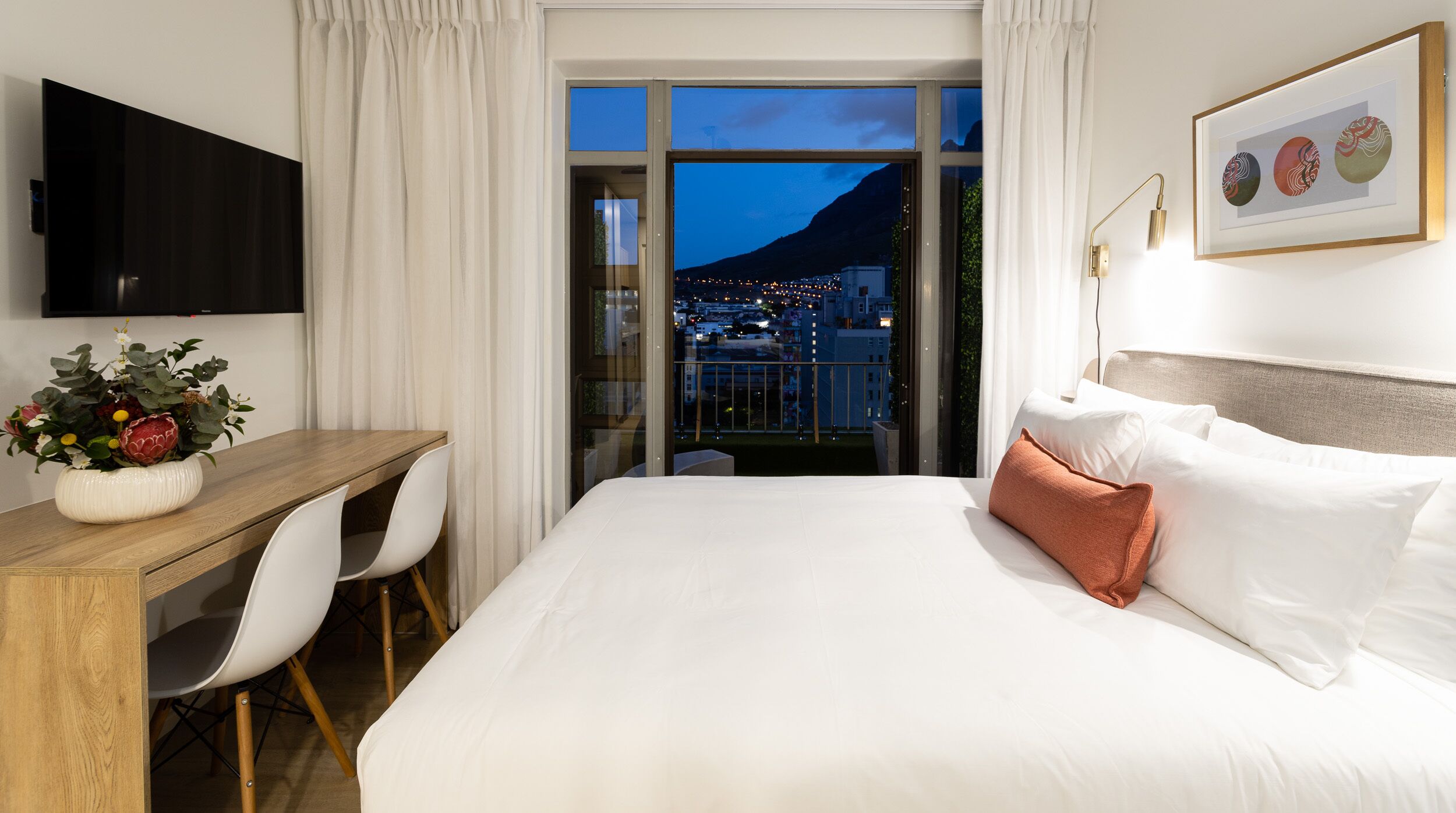 Deluxe Apartment, Balcony | Minibar, in-room safe, desk, laptop workspace