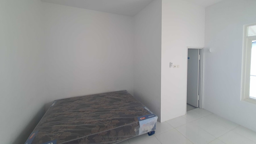 Hotel O MUMU HOMESTAYNearCarnival Park Surabaya