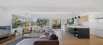 TREETOPS AT COPACABANA | Accom Holidays