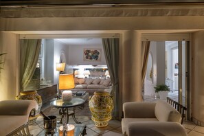 Interior - Breathtaking views in a quiet part of Taormina, a stone's throw from downtown (Taormina)