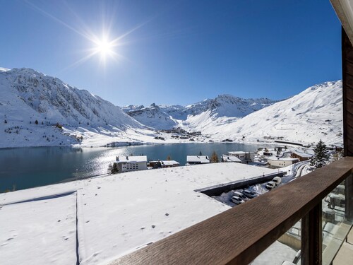 Charmant appartement rénové pour 4 à Tignes avec vue sur le lac
