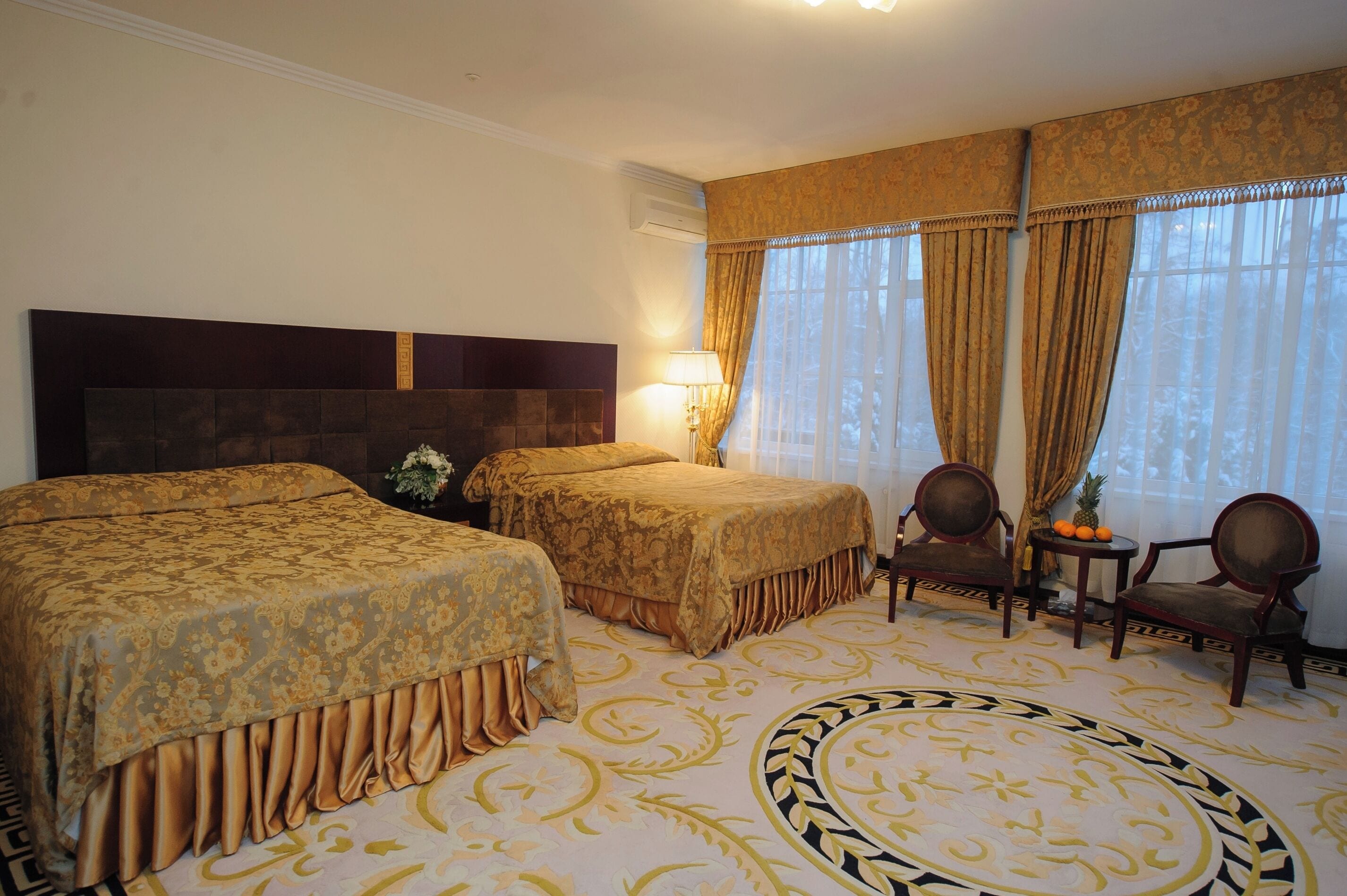 family suite | hypo-allergenic bedding, desk, laptop workspace, free wifi