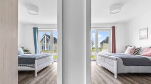 2 間睡房、熨斗/熨衫板、可攜式嬰兒床、免費 Wi-Fi