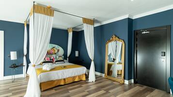 Phòng Deluxe | 1 phòng ngủ, chăn bông, minibar, két bảo mật tại phòng